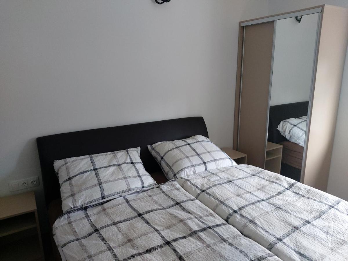 Ilona Apartmanház Siófok Exteriér fotografie