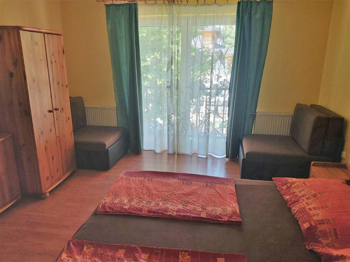 Ilona Apartmanház Siófok Exteriér fotografie