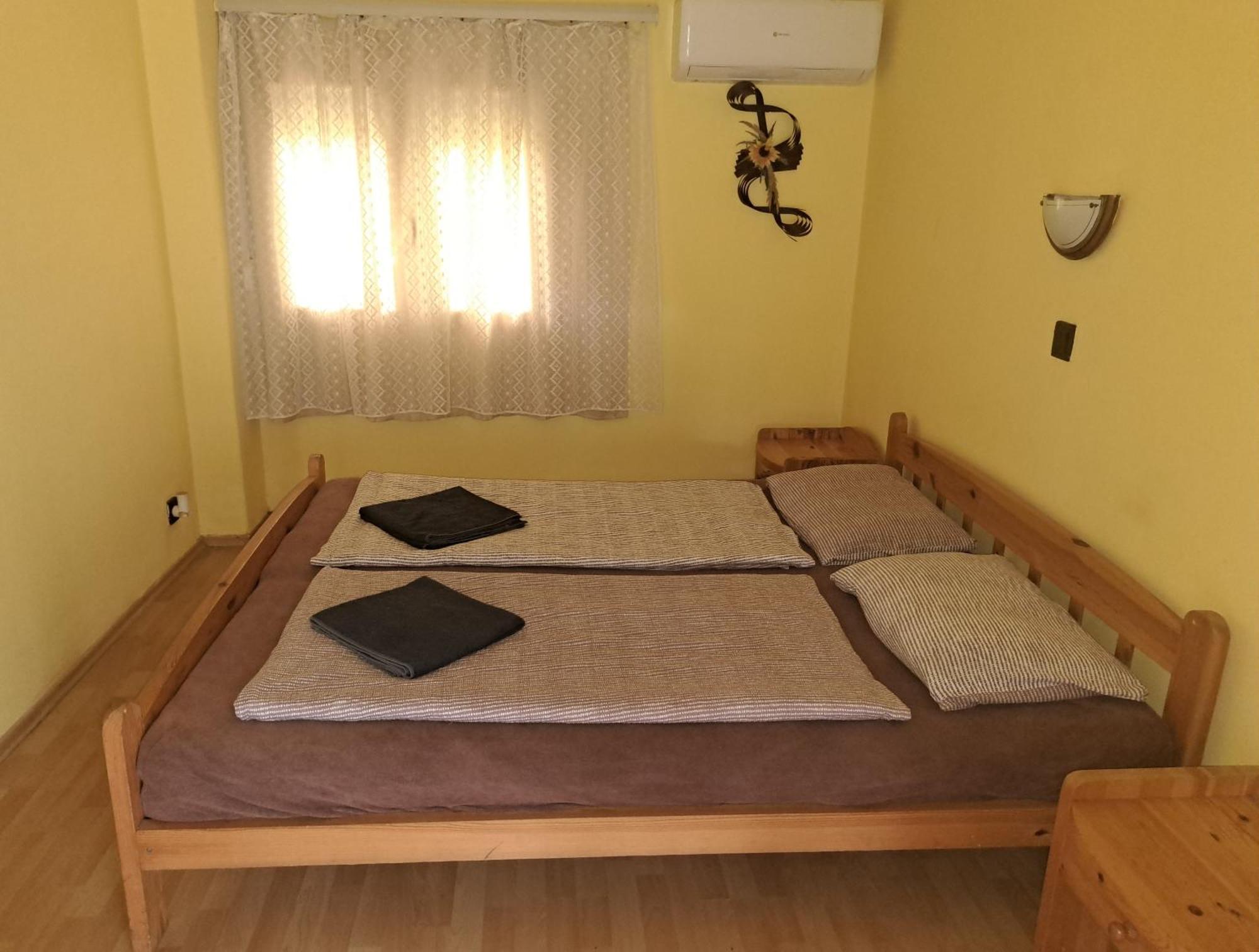Ilona Apartmanház Siófok Exteriér fotografie