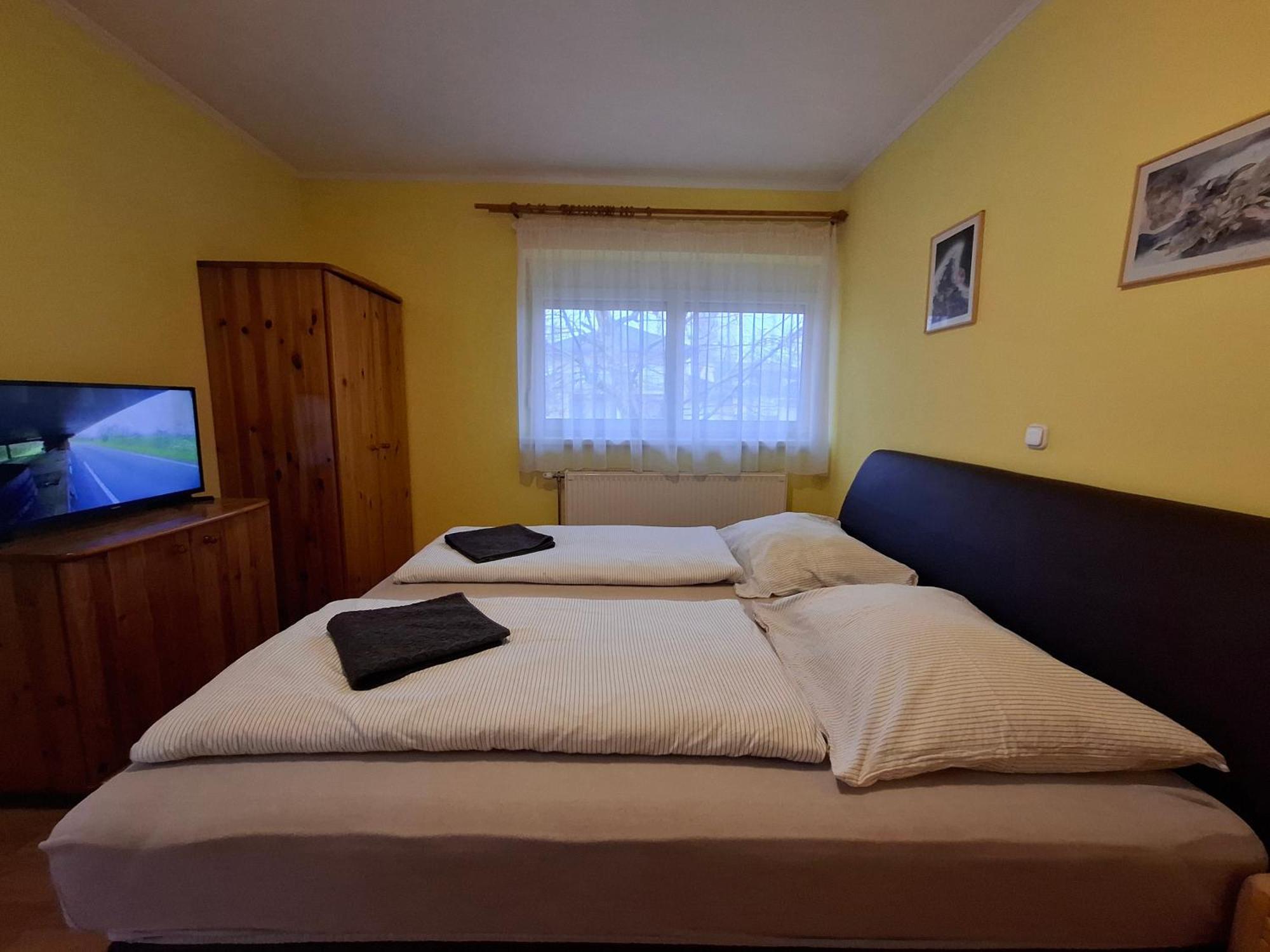 Ilona Apartmanház Siófok Exteriér fotografie