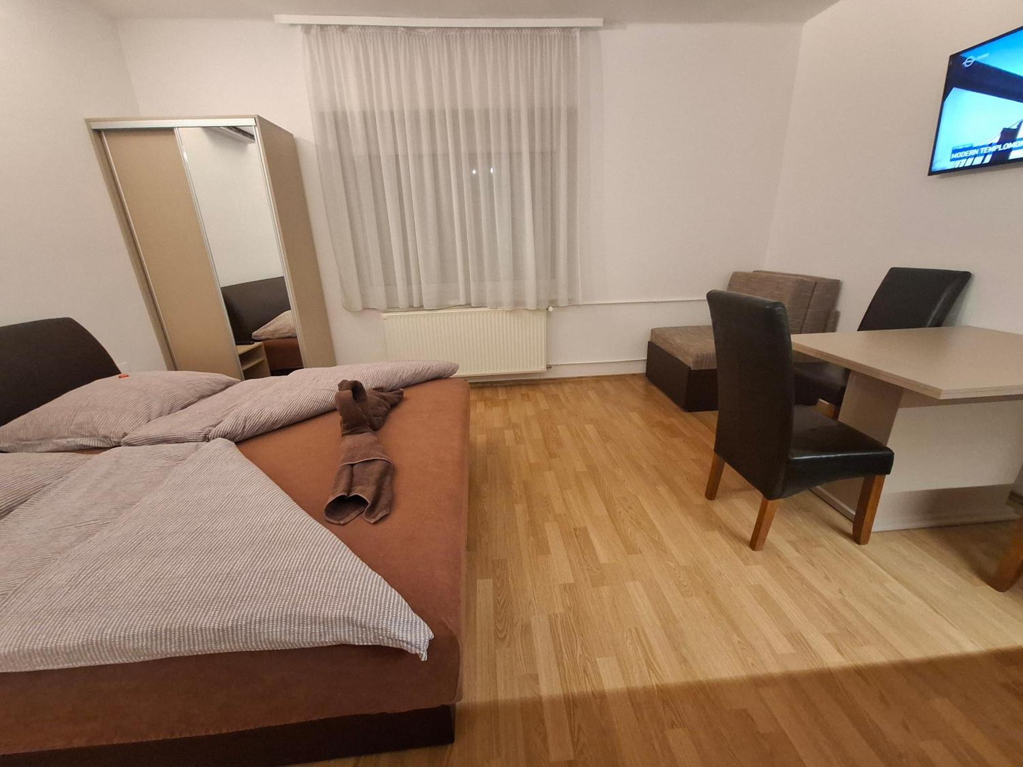 Ilona Apartmanház Siófok Exteriér fotografie