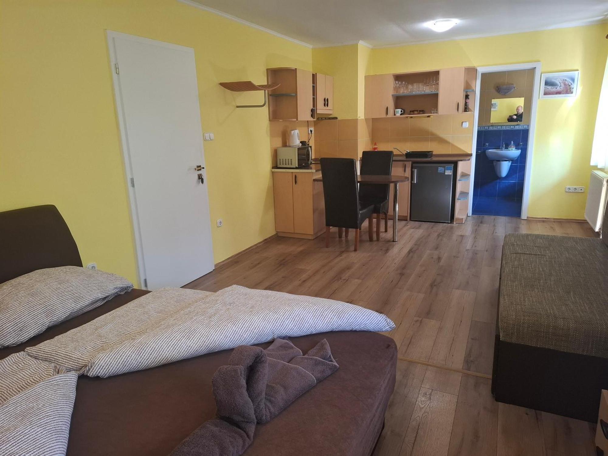 Ilona Apartmanház Siófok Exteriér fotografie