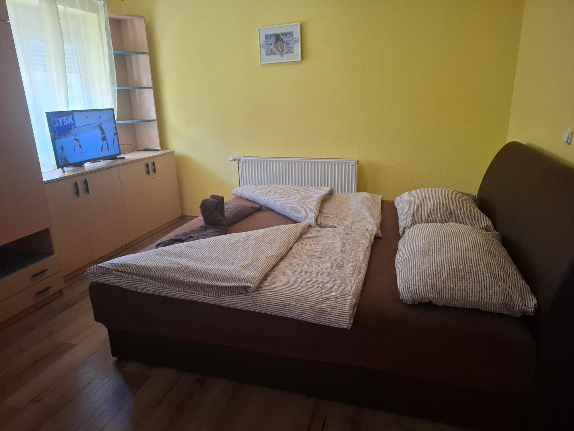 Ilona Apartmanház Siófok Exteriér fotografie