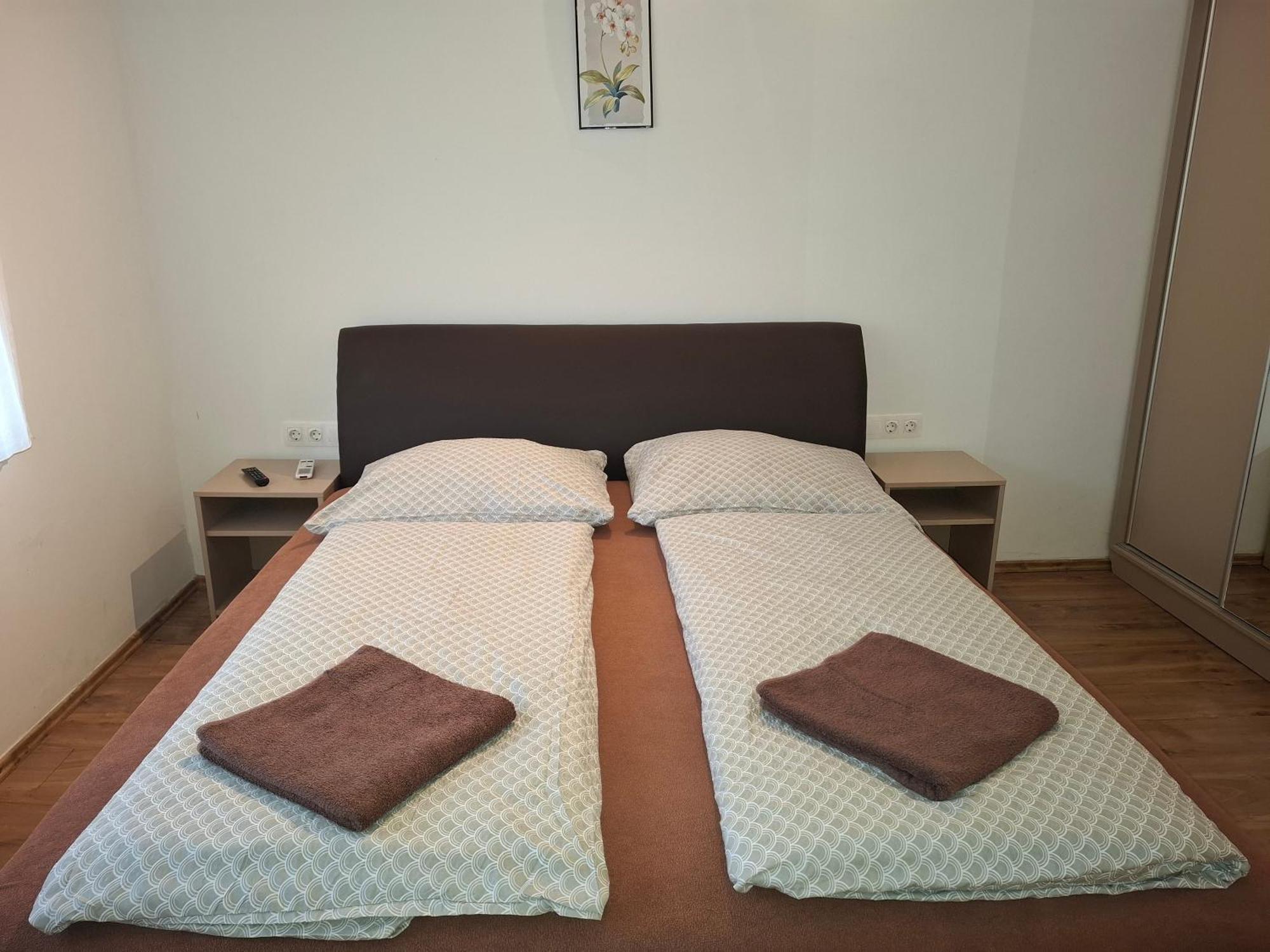 Ilona Apartmanház Siófok Exteriér fotografie