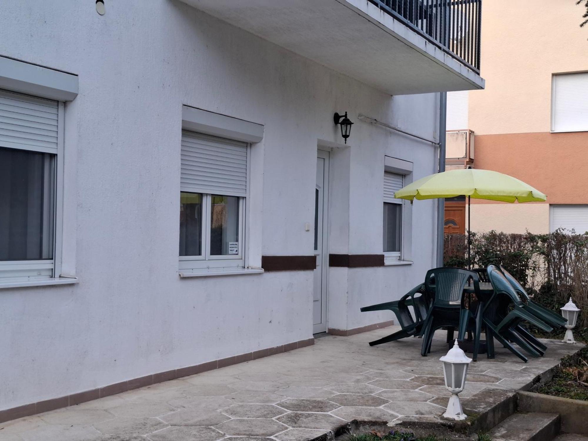 Ilona Apartmanház Siófok Exteriér fotografie
