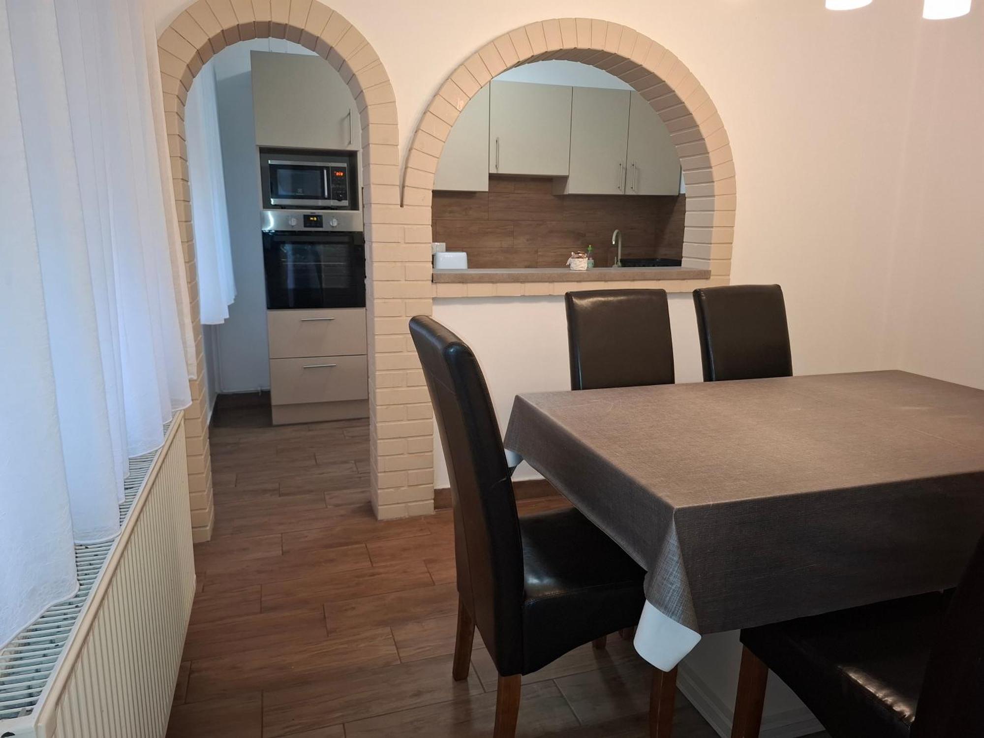 Ilona Apartmanház Siófok Exteriér fotografie